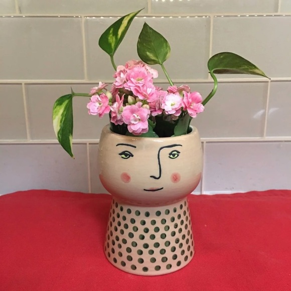 Opalhouse Beige Ceramic Face Planter - Picture 1 of 5